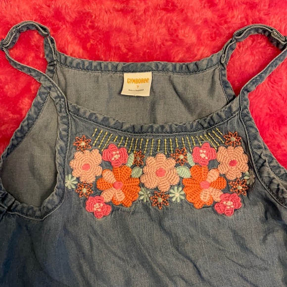 Gymboree dress in excellent condition. Size 7